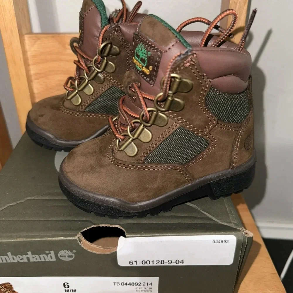 Timberland/ beef and broccoli - Picture 2 of 4